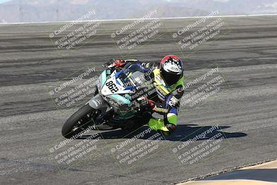 media/Jan-16-2026-CVMA Friday Practice (Fri) [[6f2bf47531]]/5-Racer 4-Trackday1/Session 2 (Bowl)/